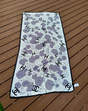 Load image into Gallery viewer, SCARF ELEGANT CHANEL
