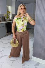 Load image into Gallery viewer, Pants Cafe belt included
