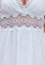 Load image into Gallery viewer, DRESS BLANCO
